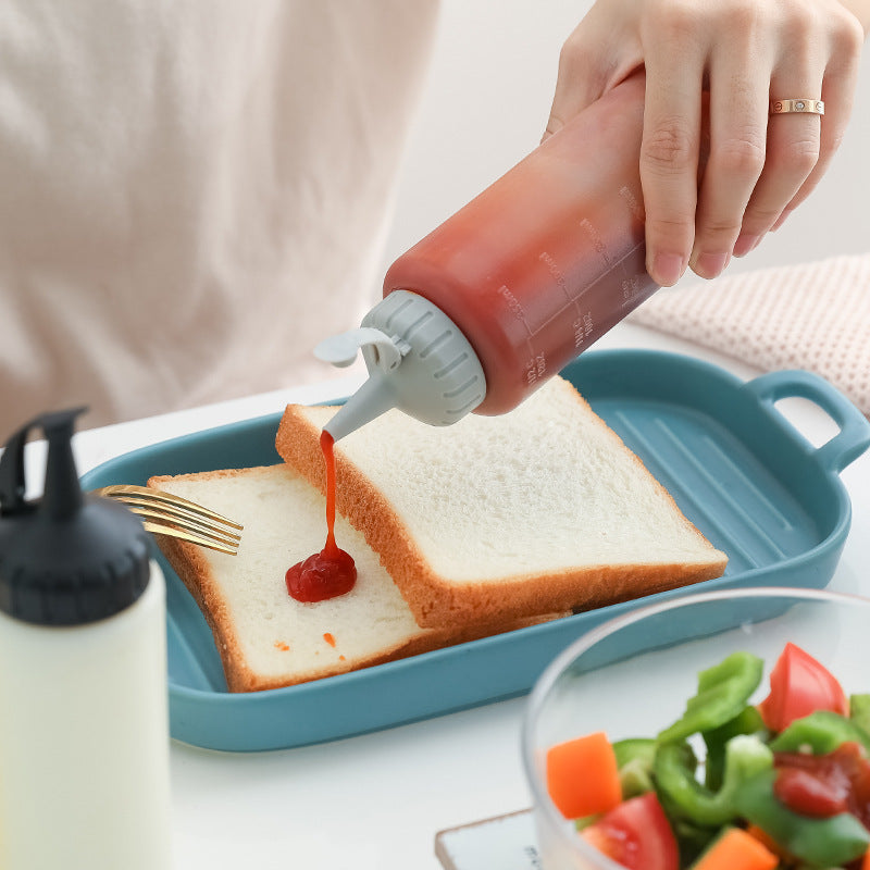 Kitchen Salad Dressing Press Squeeze Oil Bottle With Scale Plastic Seasoning Bottle Tip Mouth Jam Bottle Oil Pot